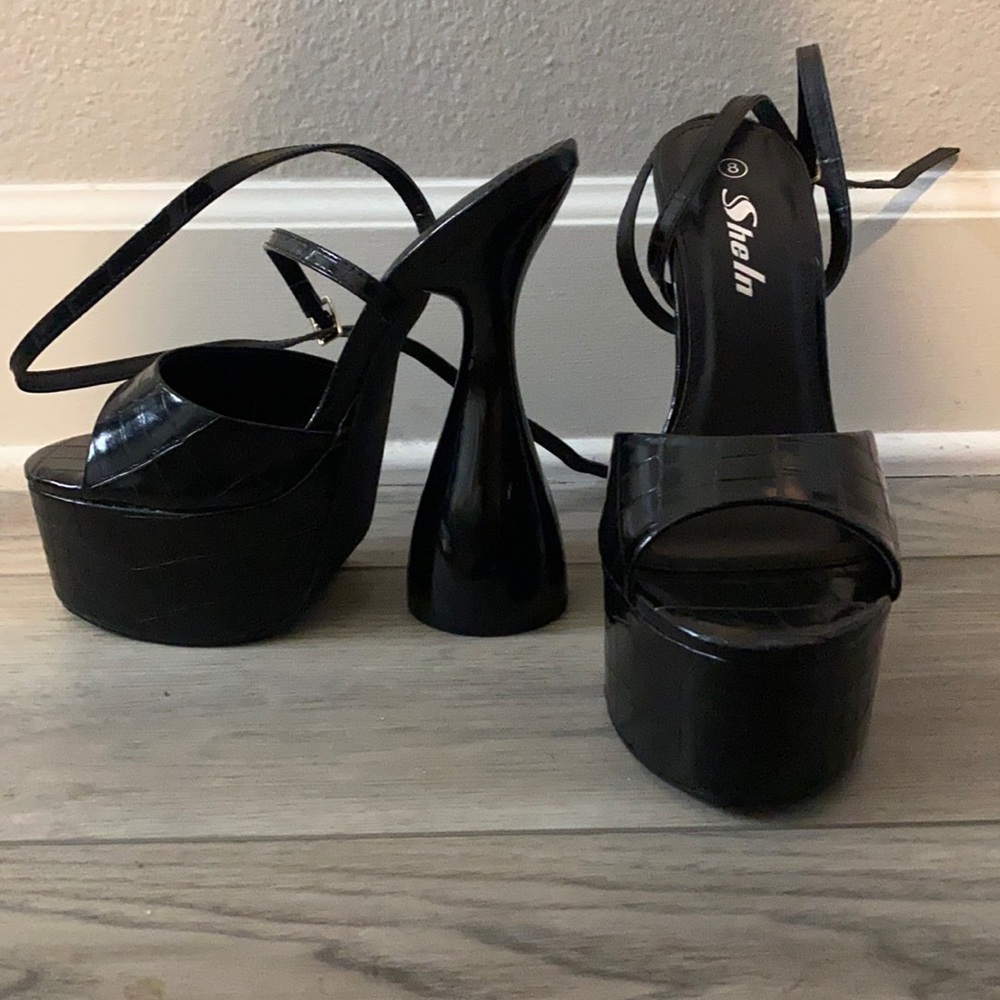 Black Block Heels